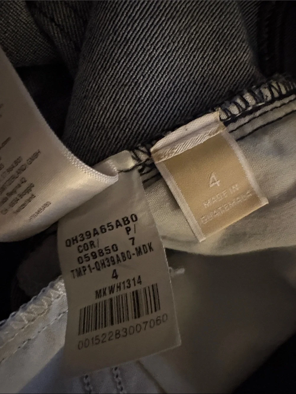 Michael Kors Dark Blue Cropped Straight Jeans